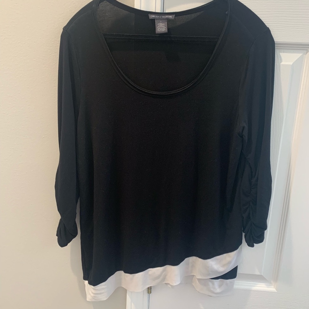 Chelsea & Theodore Size L Top